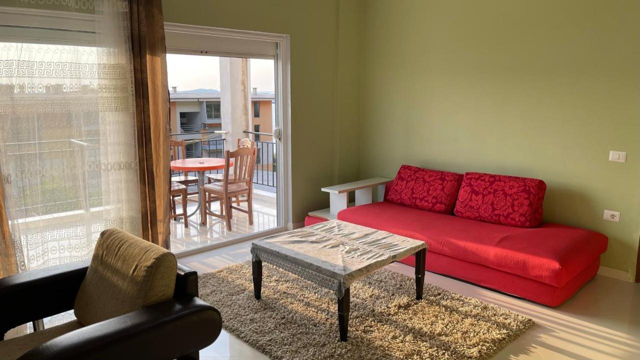 Azure Apartments By Kondo Stays فلورا المظهر الخارجي الصورة